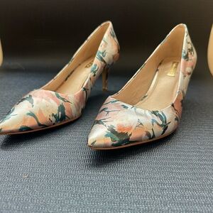 Floral Women's Pumps